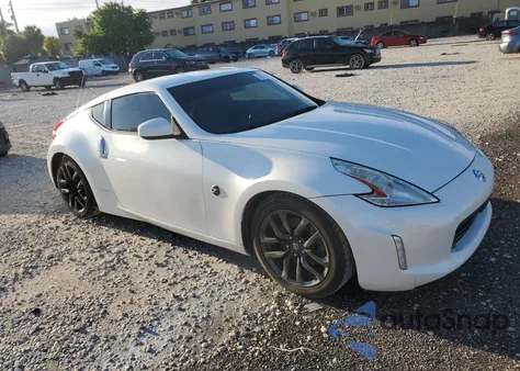 2016 Nissan 370Z Base из США, поврежденный, VIN JN1AZ4EH4GM935950